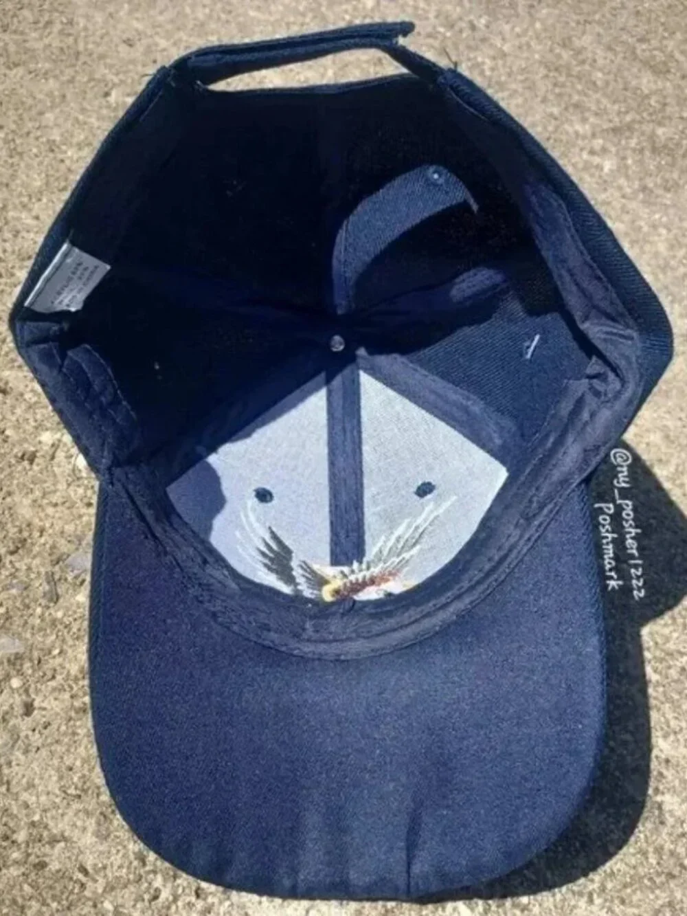 𝐆 Patriotic Eagle Clutching American Flag Baseball Cap Blue